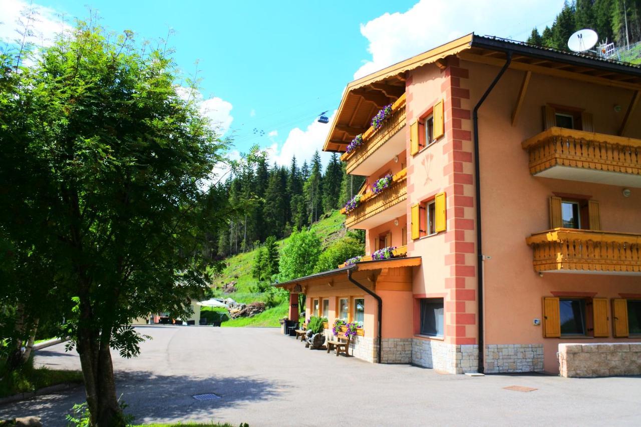 Hotel Clara