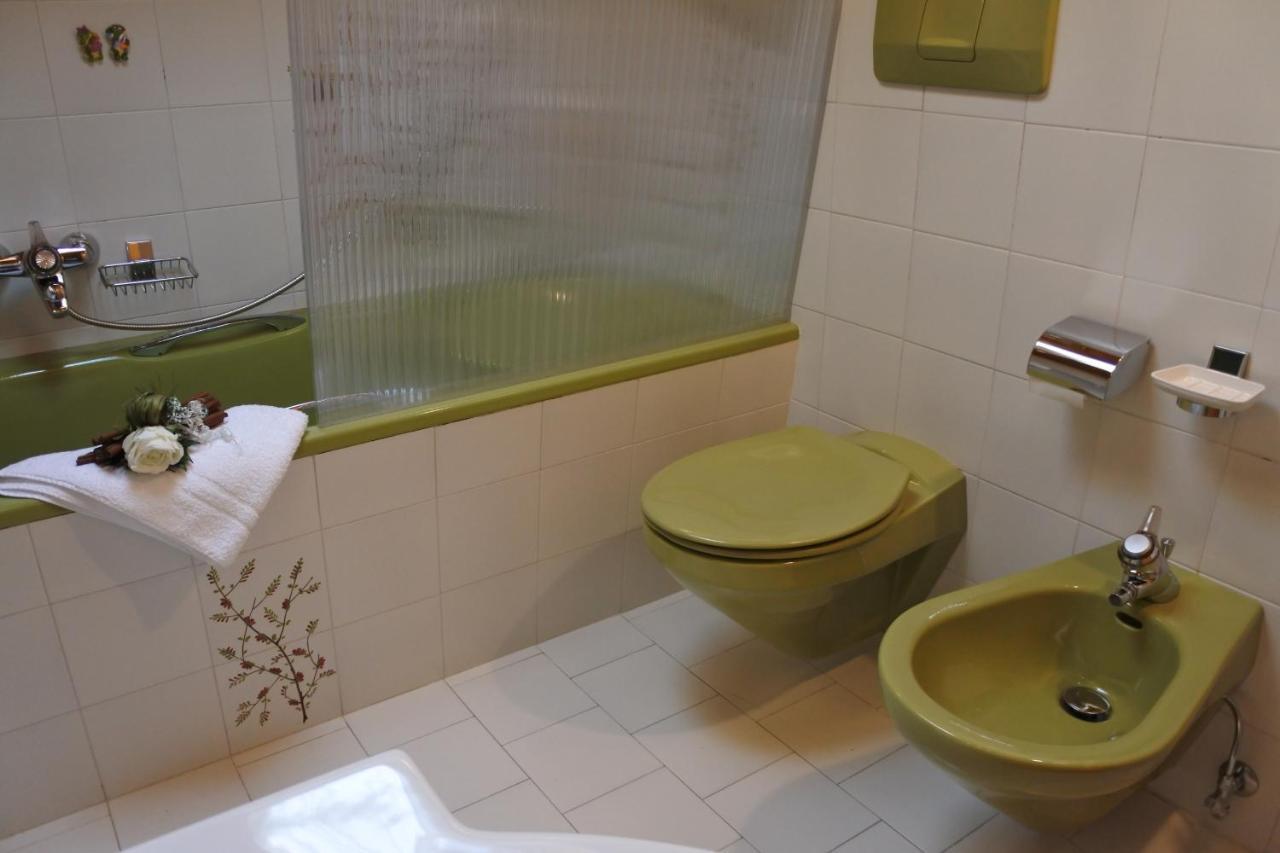 Hotel Clara 2*
